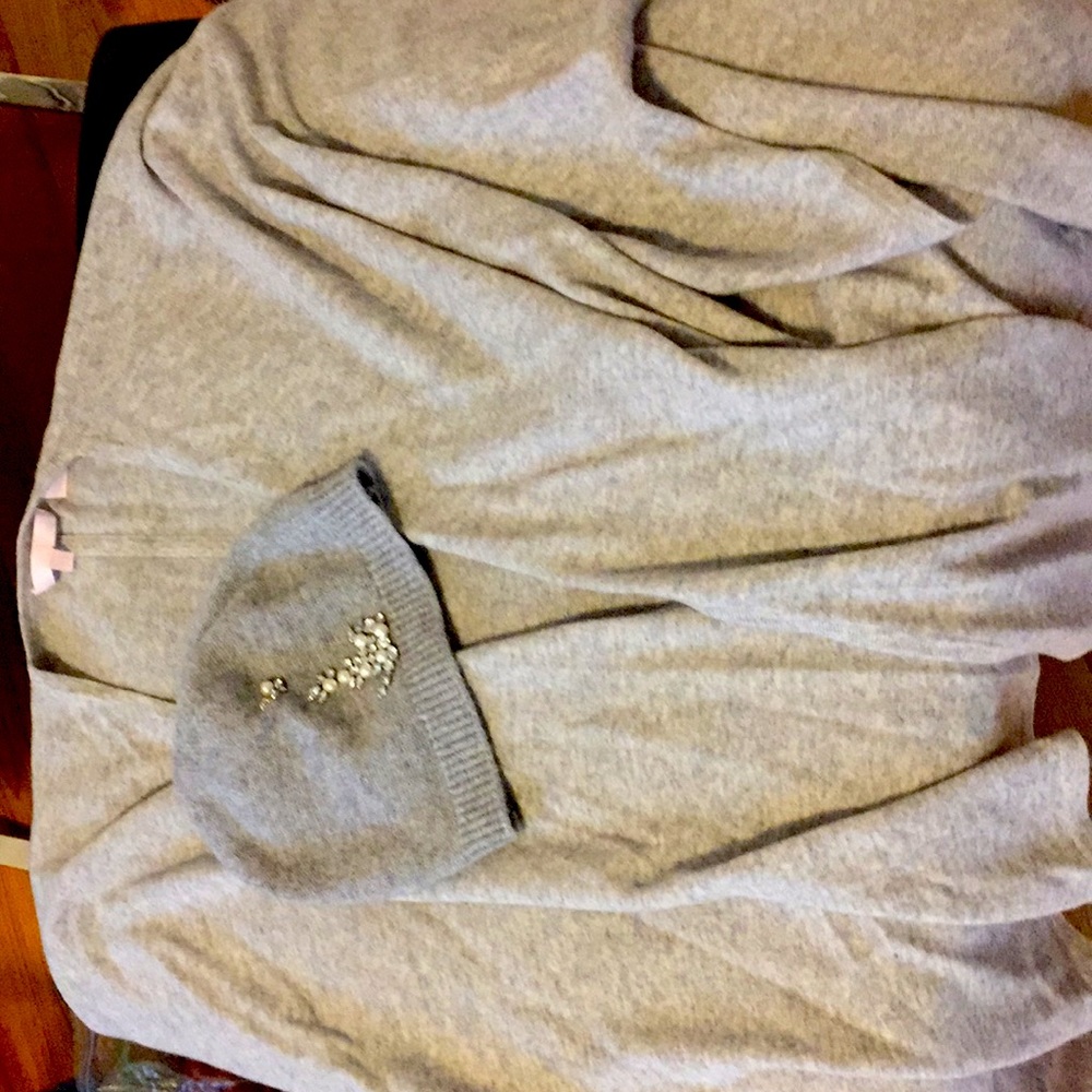 Cashmere shawl with matching hat